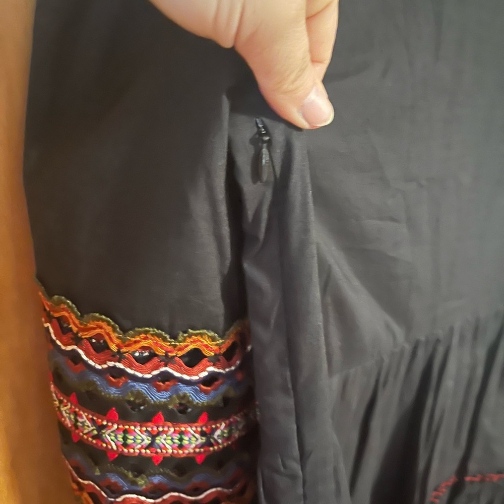Sachin and Babi Black Embroidered Dress - Picture 5 of 6